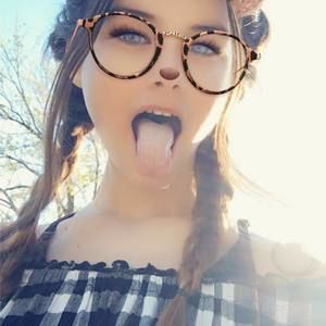 Meet your Posher, Summer